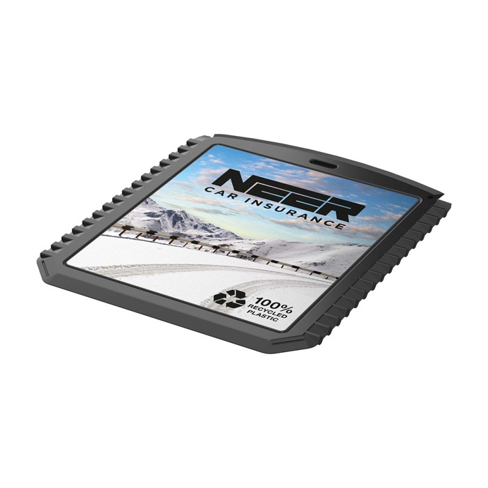 Raspador de hielo con forma rectangular de plástico reciclado color negro Raspador de hielo con forma rectangular de plástico reciclado color negro