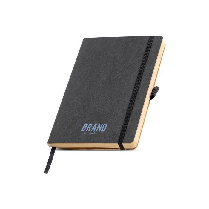 Libreta con tapa de papel resistente al agua A5 hojas lisas color negro vista con logo impreso