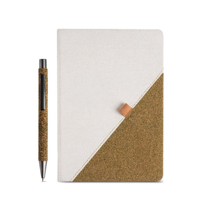 Libreta de algodón reciclado con bolígrafo de té verde A5 hojas lisas