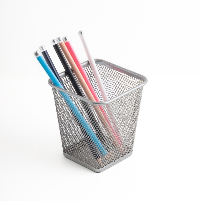 Lápiz con forma triangular ergonómica en amplia gama de colores vista de ambiente