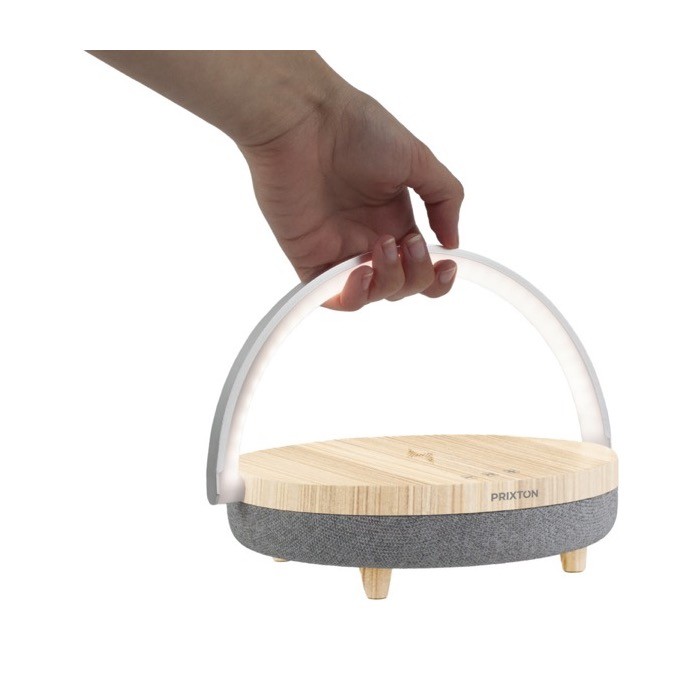 Altavoz Prixton 4 en 1 de 10W con luz LED y base de carga inalámbrica color madera cuarta vista