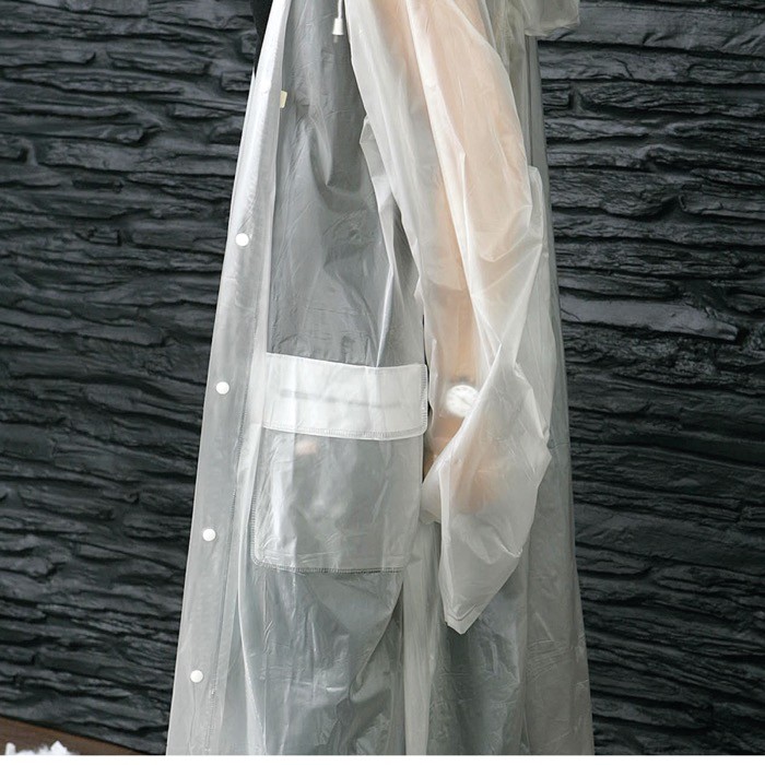 Impermeable de talla única con cierre delantero y gorro incluido color translúcido vista 2 Impermeable de talla única con cierre delantero y gorro incluido color translúcido vista 2