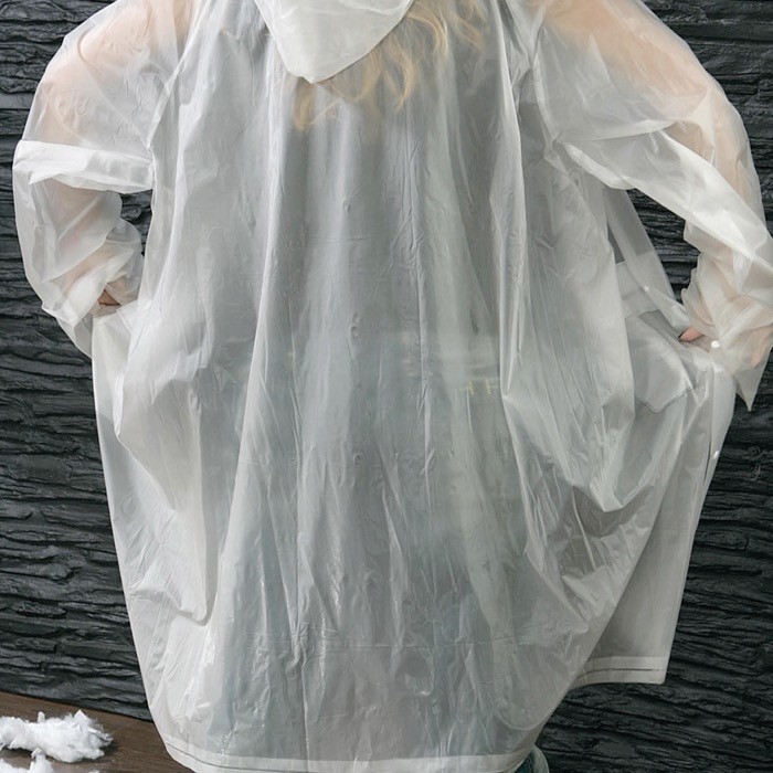 Impermeable de talla única con cierre delantero y gorro incluido color translúcido vista 3 Impermeable de talla única con cierre delantero y gorro incluido color translúcido vista 3