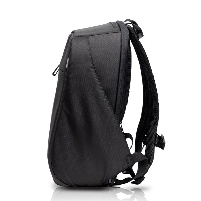 Mochila de viaje con bolsillos antirrobo y espacio para PC 15,6” color negro