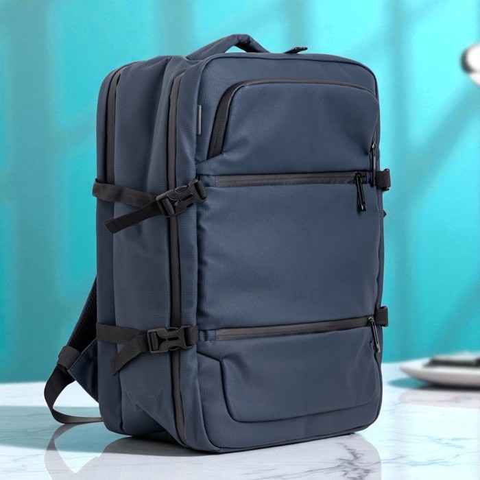 Mochila expandible con cremalleras y correa para trolley 15.6” vista de ambiente Mochila expandible con cremalleras y correa para trolley 15.6” vista de ambiente