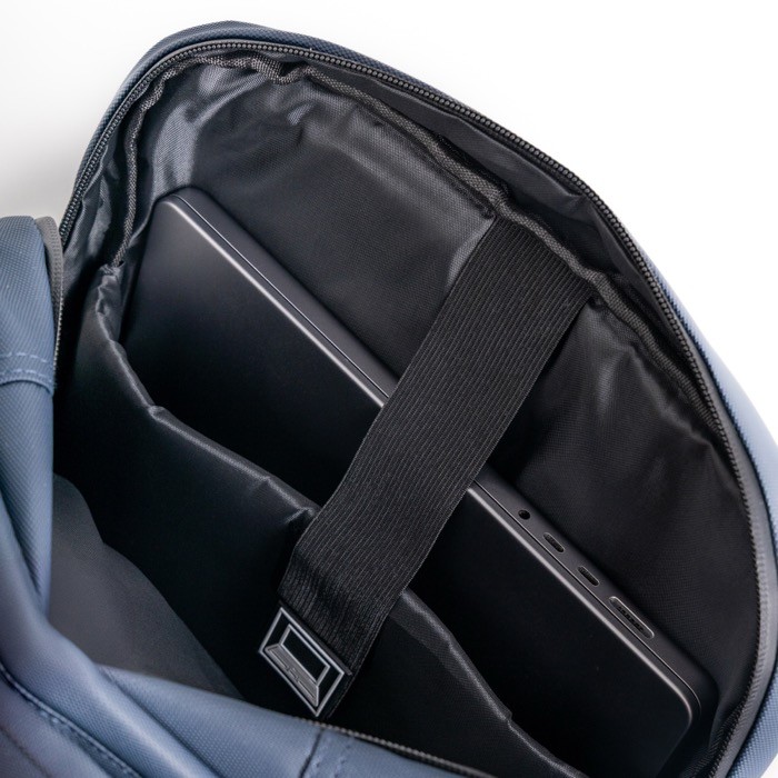 Mochila expandible con cremalleras y correa para trolley 15.6” vista 2 Mochila expandible con cremalleras y correa para trolley 15.6” vista 2