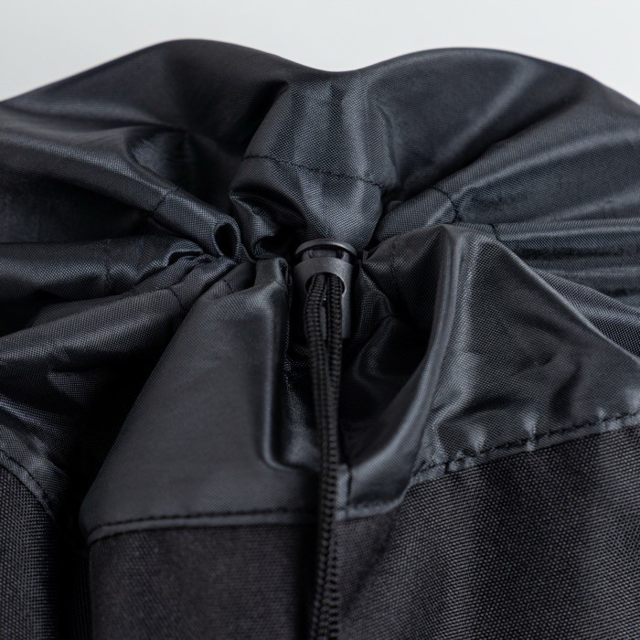 Mochila de RPET resistente al agua con cierres magnéticos 15.6” vista 4 Mochila de RPET resistente al agua con cierres magnéticos 15.6” vista 4