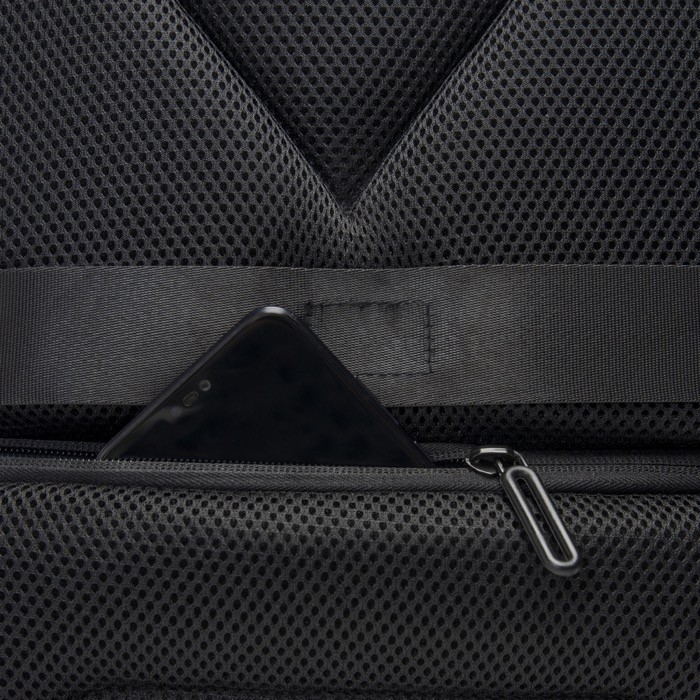 Mochila antirrobo de nylon para PC con bolsillo trasero 15,6” color gris oscuro Mochila antirrobo de nylon para PC con bolsillo trasero 15,6” color gris oscuro