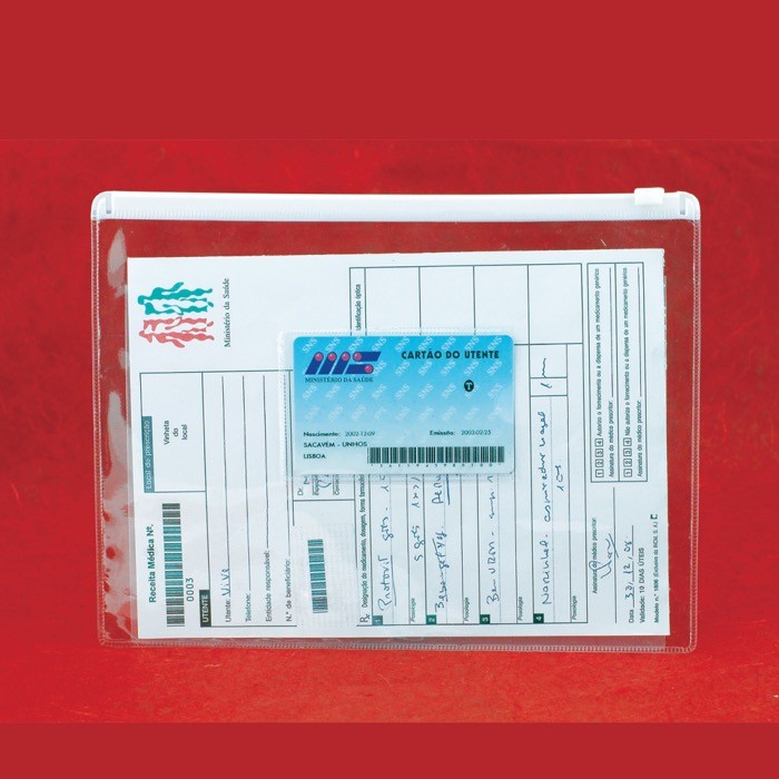 Carpeta transparente de plástico con cremallera para documentos A5 vista 1