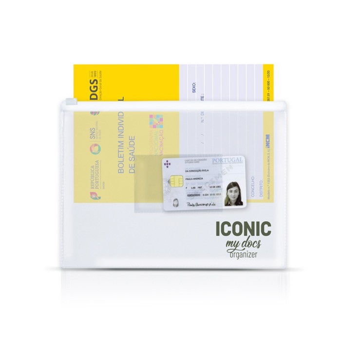 Carpeta transparente de plástico con cremallera para documentos A5 color transparente vista con logo impreso