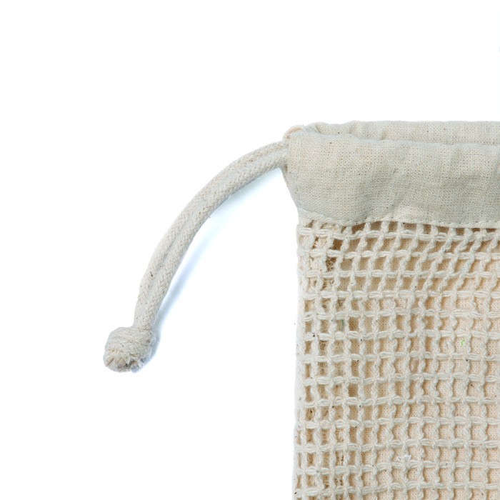 Bolsa de malla en algodón con un lado en forma de red 140 g/m2 color beige vista detalle 4 Bolsa de malla en algodón con un lado en forma de red 140 g/m2 color beige vista detalle 4
