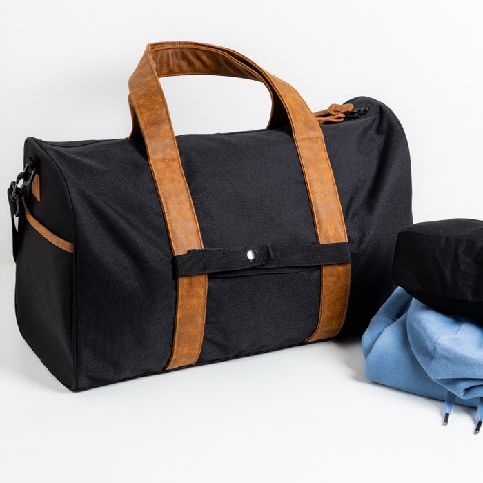 Bolso de RPET resistente al agua con cierre magnético y bolsillo vista 2