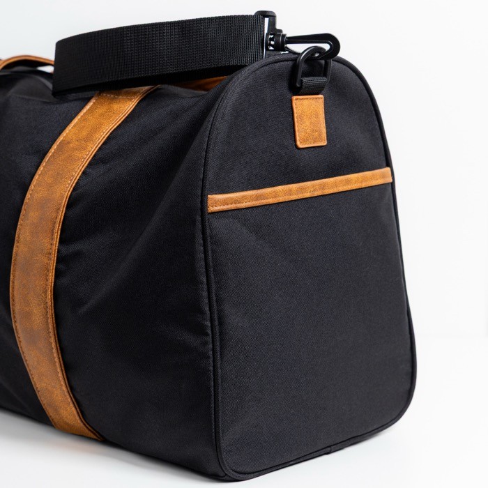 Bolso de RPET resistente al agua con cierre magnético y bolsillo