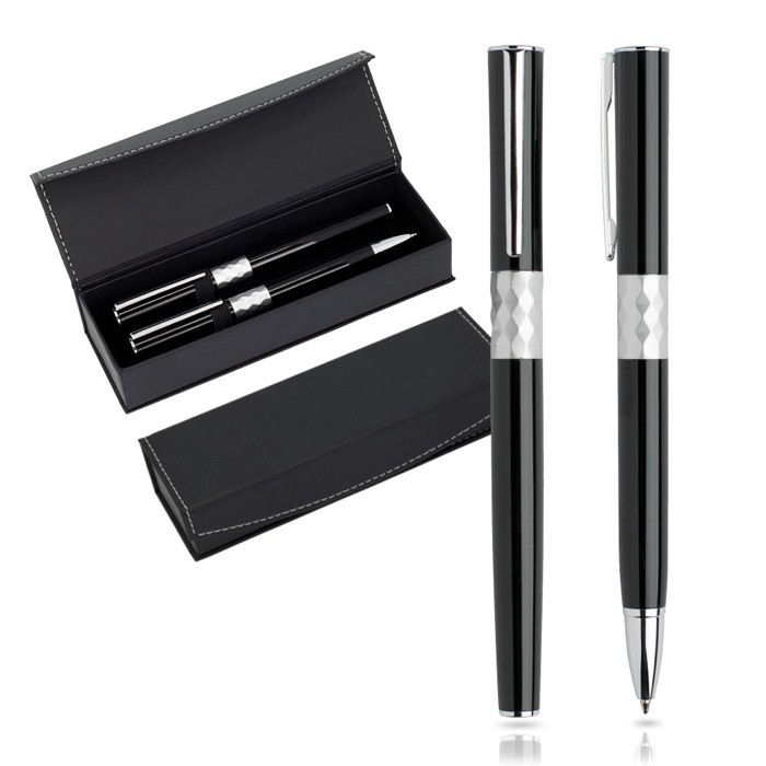 Set de bolígrafo y roller de metal de diseño con caja tinta negra color negro vista 11 Set de bolígrafo y roller de metal de diseño con caja tinta negra color negro vista 11