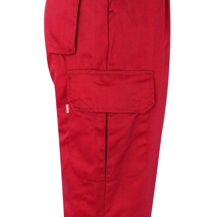 Pantalón de trabajo de algodón y poliéster con reflectantes 210 g/m2 color rojo quinta vista Pantalón de trabajo de algodón y poliéster con reflectantes 210 g/m2 color rojo quinta vista