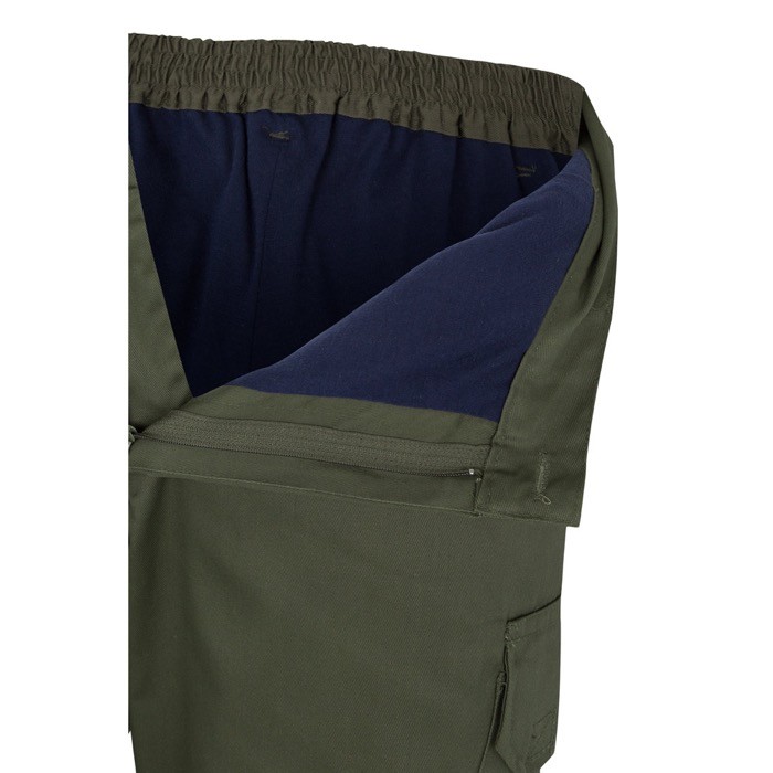 Pantalón de trabajo de algodón y poliéster con reflectantes 210 g/m2 color verde militar septima vista Pantalón de trabajo de algodón y poliéster con reflectantes 210 g/m2 color verde militar septima vista