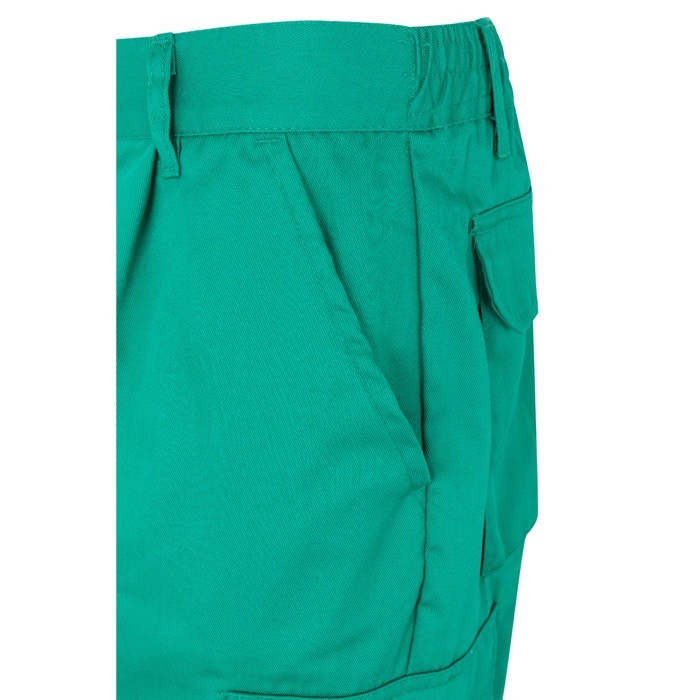 Pantalón laboral de sarga en algodón y poliéster 200 g/m2 color verde sexta vista Pantalón laboral de sarga en algodón y poliéster 200 g/m2 color verde sexta vista