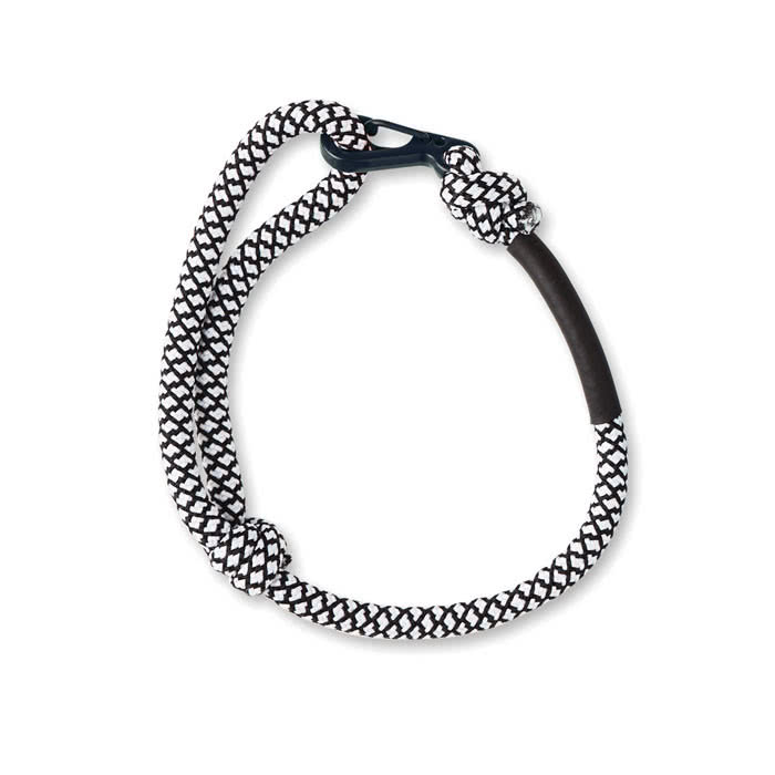 Pulseras publicidad forma de cordón y clip color negro