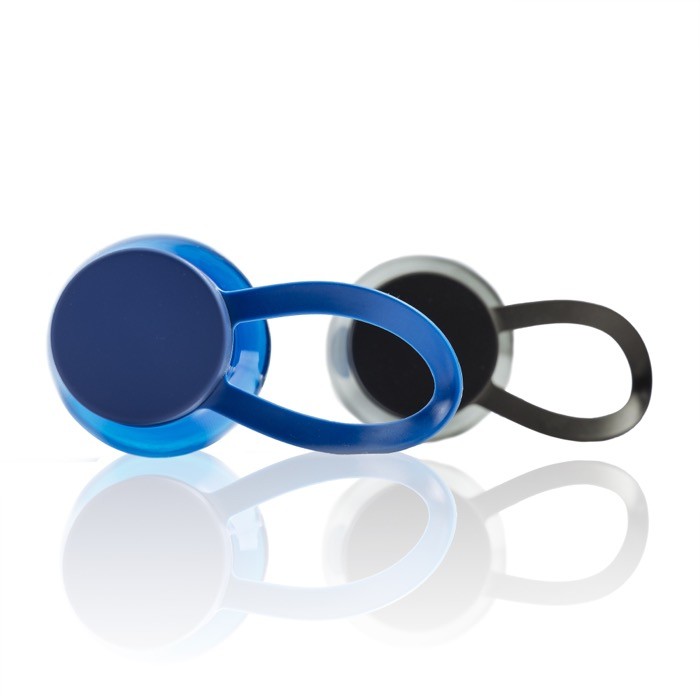 Botella de tritán con tapa de metal y asa de silicona 600ml vista 1 Botella de tritán con tapa de metal y asa de silicona 600ml vista 1