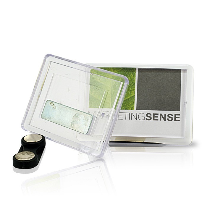 Identificador acrílico con imán con papel a 1 cara 4.9x3.5cm