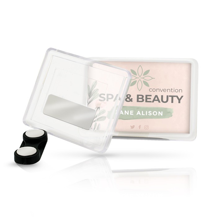 Identificador acrílico con imán con papel a 1 cara 4.9x3.5cm color transparente vista detalle 2