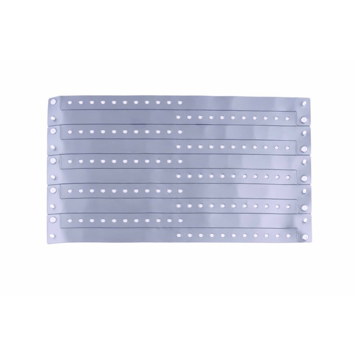 Pulsera fina de vinilo identificativa para festivales y fiestas color plateado vista 2