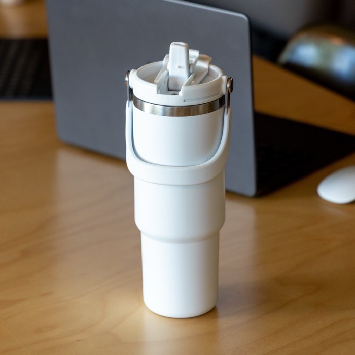 Vaso térmico de acero inoxidable con tapa doble y asa plegable 900ml vista 1