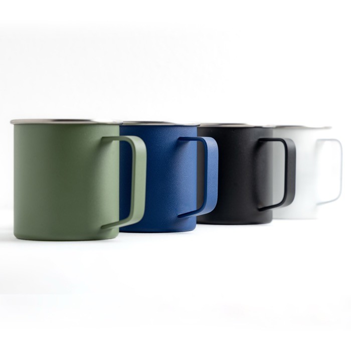 Taza de acero inoxidable reciclado con diseño moderno y asa 400ml vista 3 Taza de acero inoxidable reciclado con diseño moderno y asa 400ml vista 3