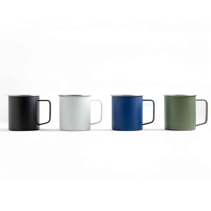 Taza de acero inoxidable reciclado con diseño moderno y asa 400ml vista con varios colores Taza de acero inoxidable reciclado con diseño moderno y asa 400ml vista con varios colores