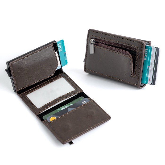 Monedero y tarjetero con protección RFID y acceso con un solo click color marrón vista 2 Monedero y tarjetero con protección RFID y acceso con un solo click color marrón vista 2