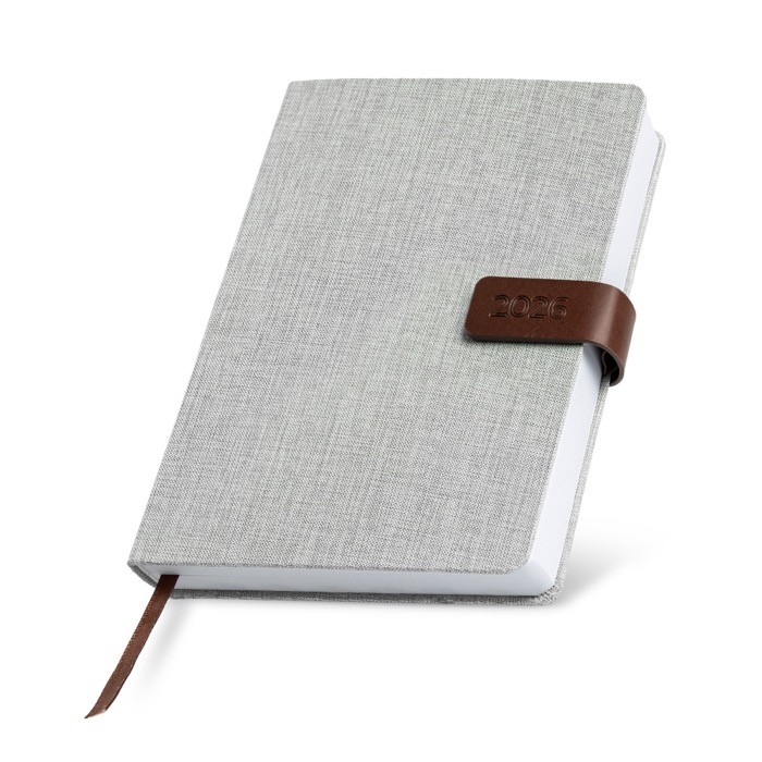 Agenda con vista diaria en español y portugués con cierre magnético A5 color gris claro vista 1 Agenda con vista diaria en español y portugués con cierre magnético A5 color gris claro vista 1