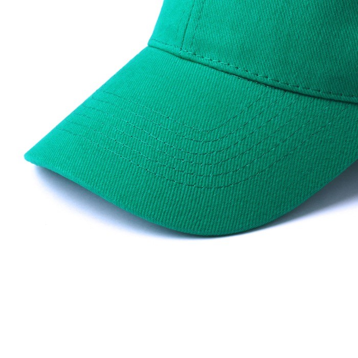 Gorra de 6 paneles de algodón peinado con cierre de velcro color verde segunda vista
