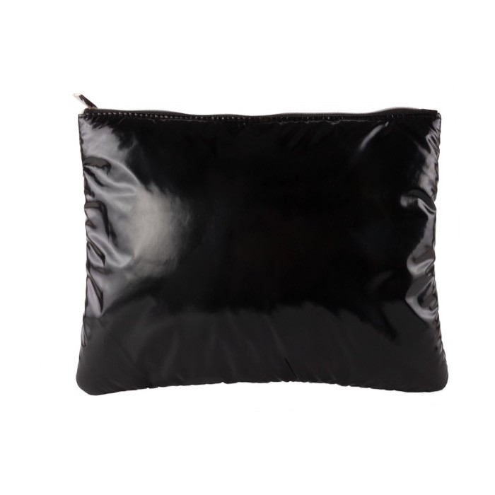 Neceser acolchado hecho de poliéster metalizado 150 g/m2 color negro primera vista Neceser acolchado hecho de poliéster metalizado 150 g/m2 color negro primera vista