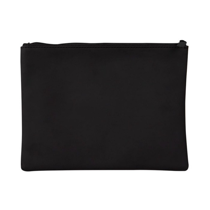 Neceser de cuero sintético de suave tacto con tirador a juego color negro tercera vista Neceser de cuero sintético de suave tacto con tirador a juego color negro tercera vista