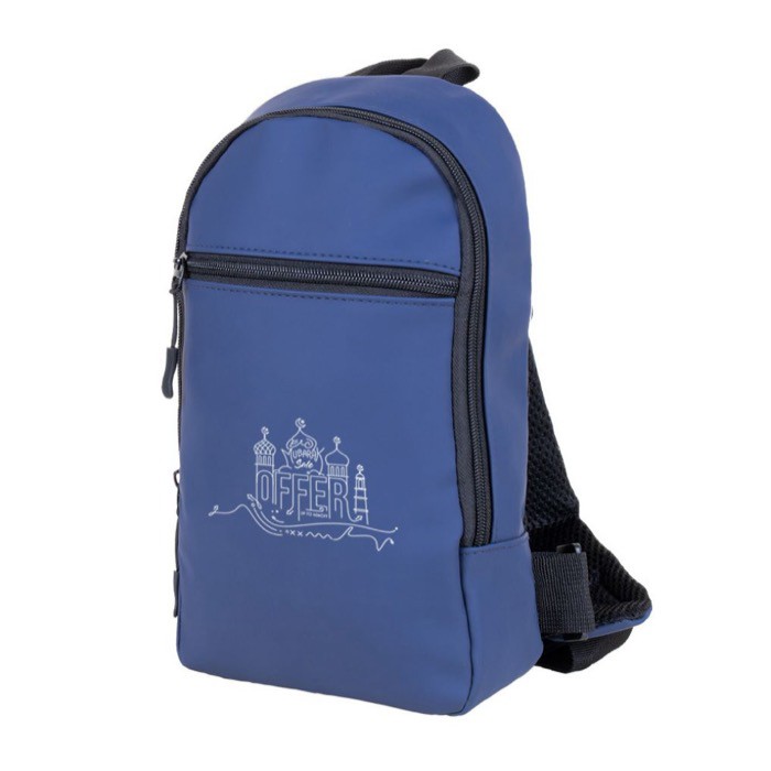 Bandolera de cuero sintético con un bolsillo exterior en el frente color azul marino quinta vista Bandolera de cuero sintético con un bolsillo exterior en el frente color azul marino quinta vista