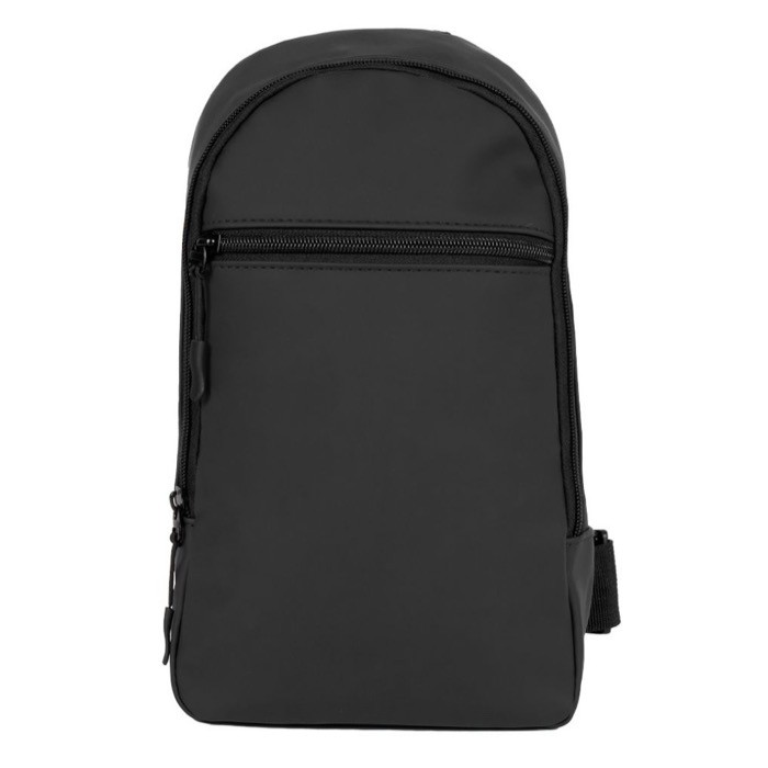 Bandolera de cuero sintético con un bolsillo exterior en el frente color negro primera vista Bandolera de cuero sintético con un bolsillo exterior en el frente color negro primera vista