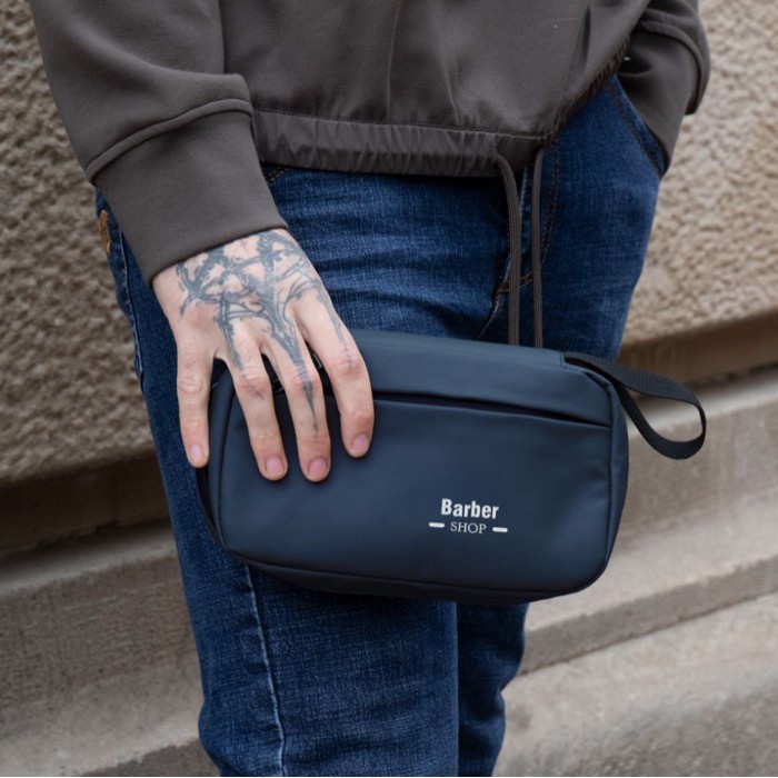 Neceser de cuero sintético de suave tacto con doble cremallera segunda vista Neceser de cuero sintético de suave tacto con doble cremallera segunda vista