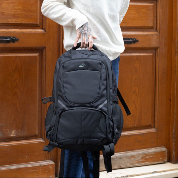 Mochila de viajes con compartimiento para portátil 16'' color negro vista detalle 2 Mochila de viajes con compartimiento para portátil 16'' color negro vista detalle 2