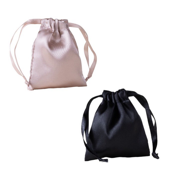 Bolsa pequeña de satén personalizable con cierre de cordones a juego primera vista Bolsa pequeña de satén personalizable con cierre de cordones a juego primera vista