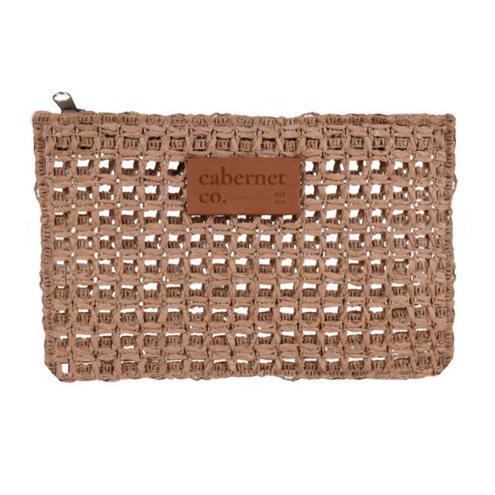 Neceser de papel de rafia con etiqueta de cuero para personalizar color marrón tercera vista Neceser de papel de rafia con etiqueta de cuero para personalizar color marrón tercera vista