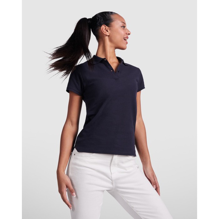 Polo de mujer de algodón orgánico 210 g/m2 Roly Direct Prince color rojo cuarta vista de uso