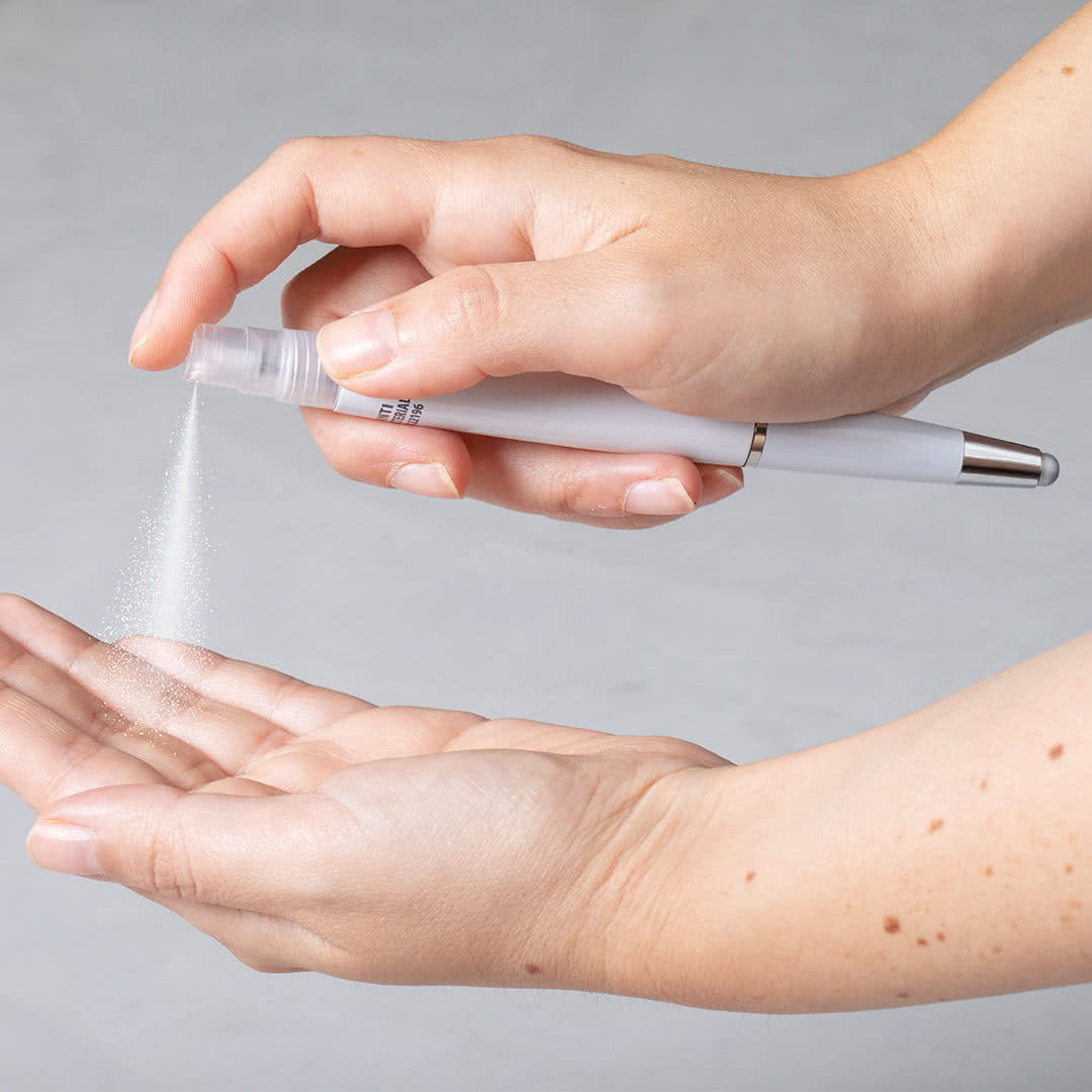 Bolígrafos con pulverizador y logo Bolígrafos con pulverizador y logo