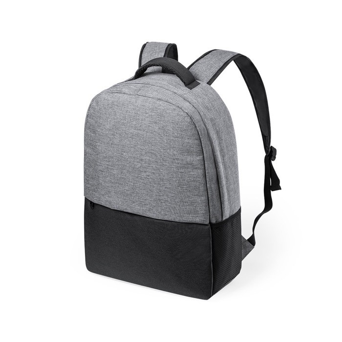 Mochila bicolor de plástico reciclado color gris primera vista Mochila bicolor de plástico reciclado color gris primera vista