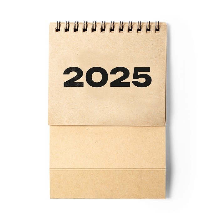 Calendario de sobremesa 2025 de cartón reciclado y anillas vista segunda Calendario de sobremesa 2025 de cartón reciclado y anillas vista segunda