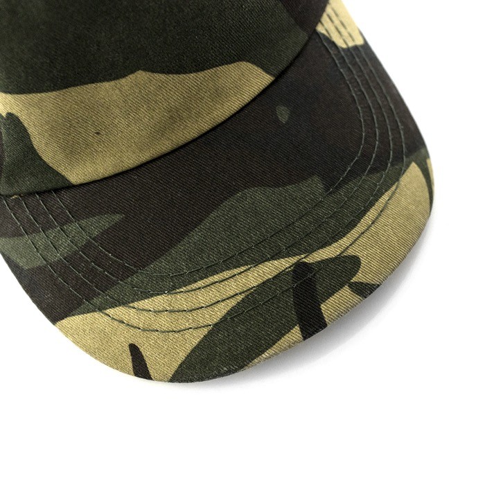 Gorra de 5 paneles de algodón y poliéster con diseño de camuflaje color camouflage sexta vista