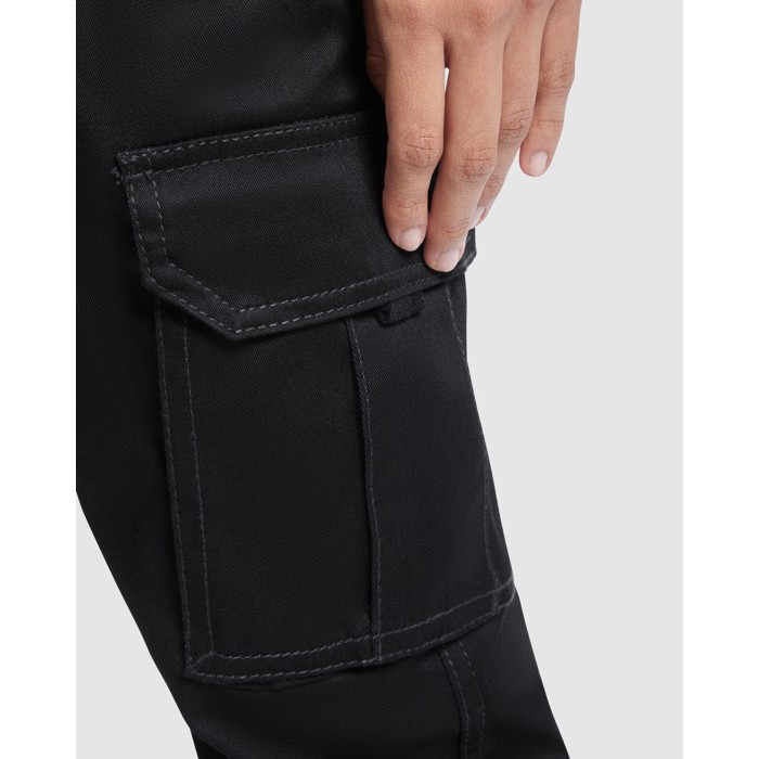 Pantalón laboral largo para mujer con elastano 250 g/m2 Roly Daily Stretch color negro vista detalle 1