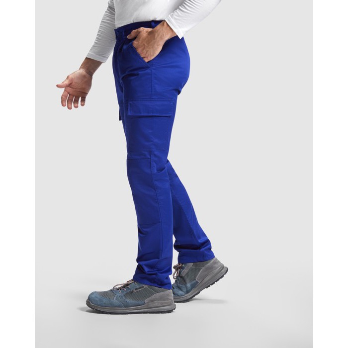 Pantalón laboral de poliéster y algodón 240 g/m2 Roly Daily color azul petróleo quinta vista de uso