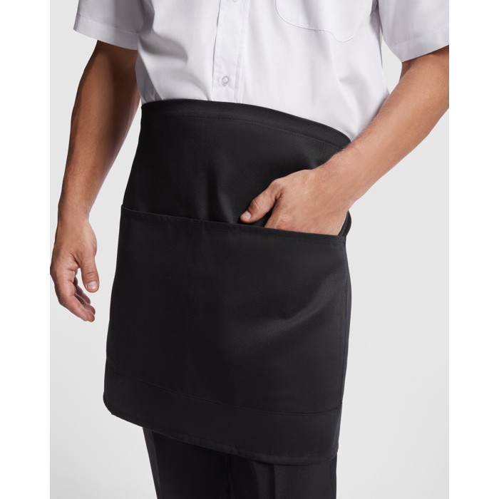 Delantal laboral para horeca de poliéster y algodón 220 g/m2 Roly Classic color negro vista detalle 2