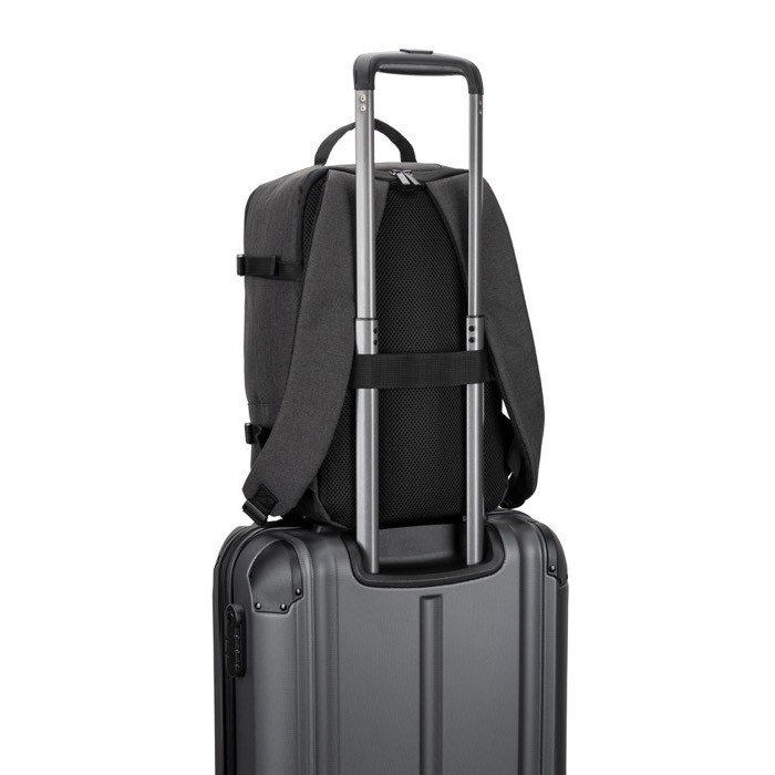 Mochila de poliéster reciclado con medidas para aerolíneas 14” color gris oscuro quinta vista