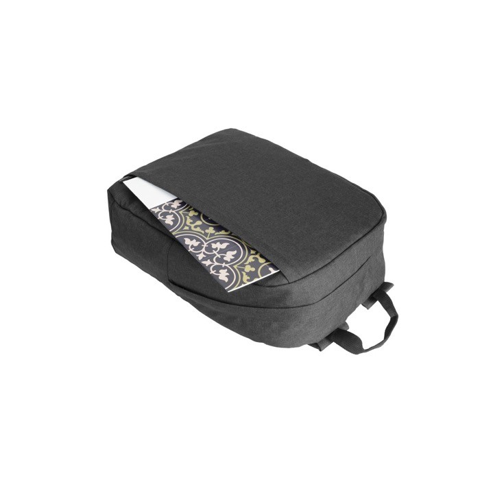 Mochila de poliéster reciclado con forro para portátil de 16” color gris oscuro septima vista Mochila de poliéster reciclado con forro para portátil de 16” color gris oscuro septima vista